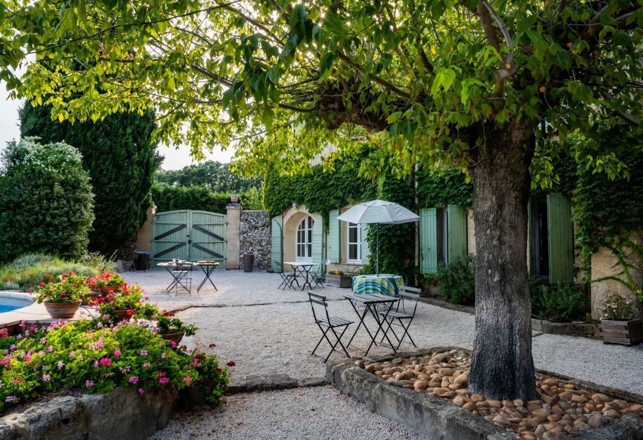 Bed and Breakfast Mas De L'Arrivette Saint-Geniès-de-Comolas Exterior foto